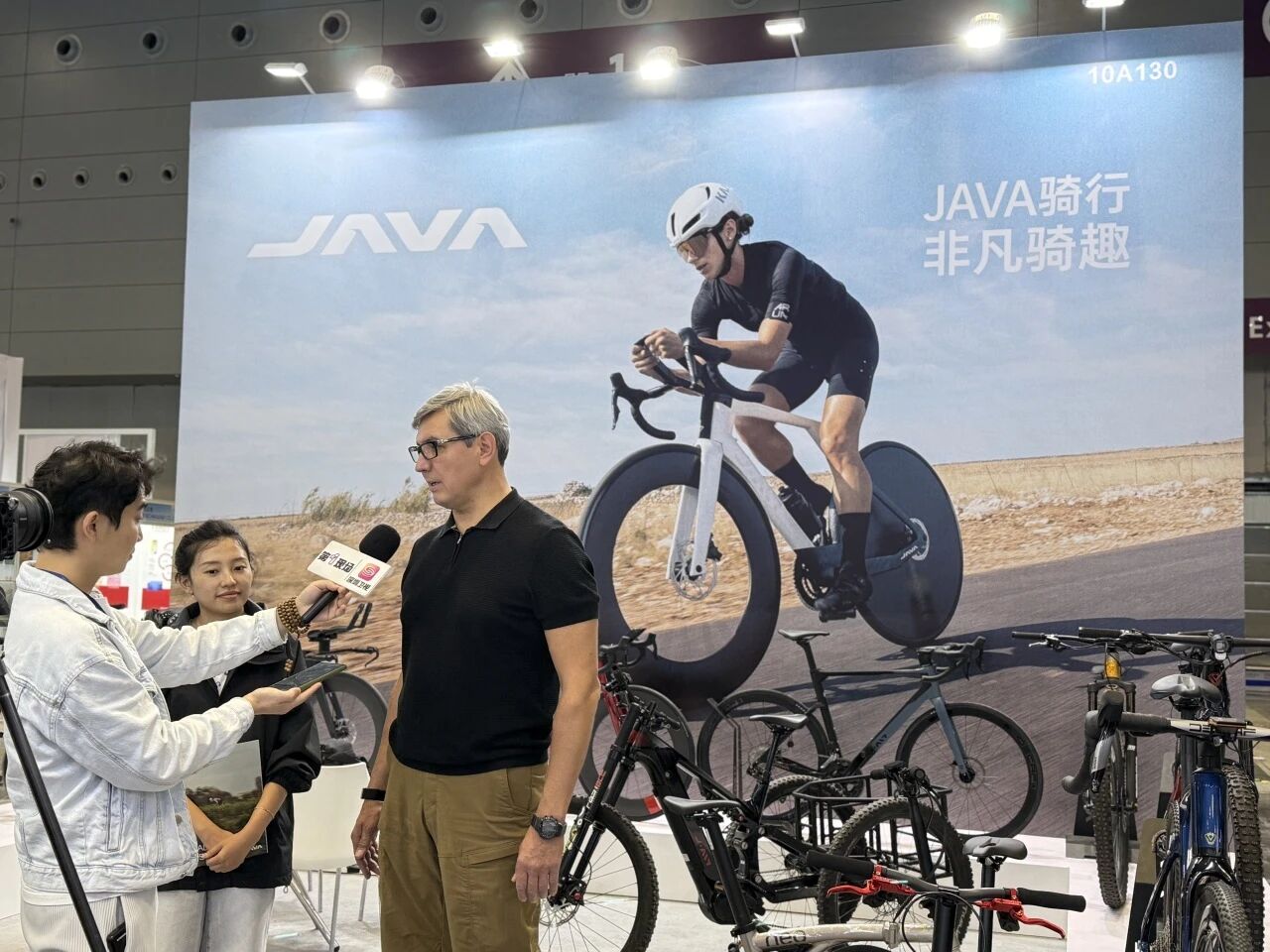 通勤新寵，陣容鼎盛！NEO三折疊家族高交會首秀